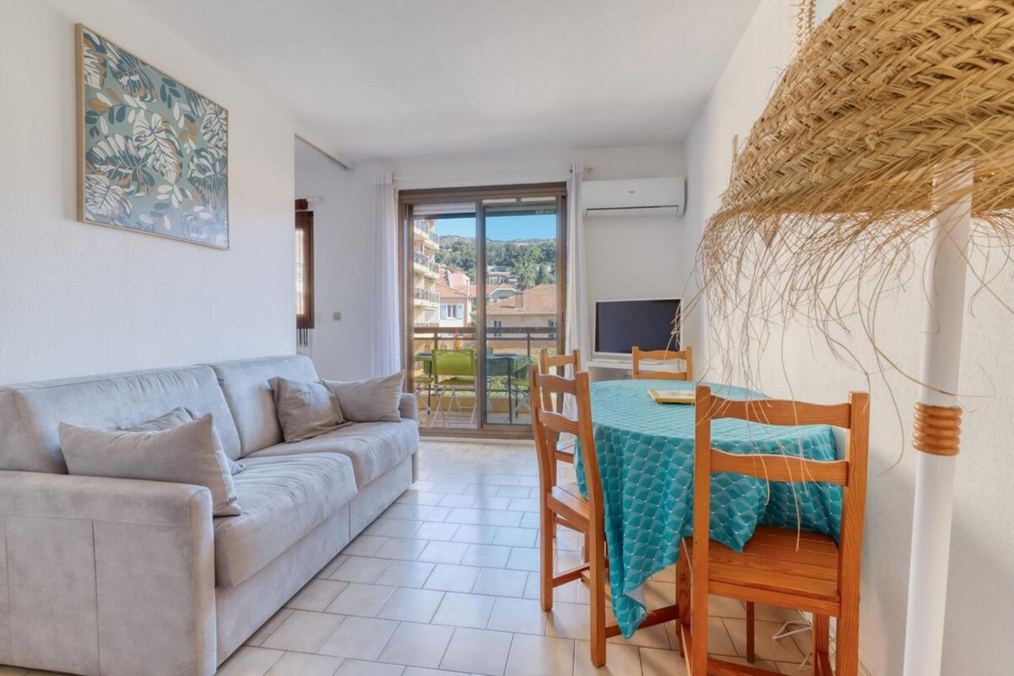 Lavandou - T2 In The City Center - 200 M From The Sea Le Lavandou Εξωτερικό φωτογραφία